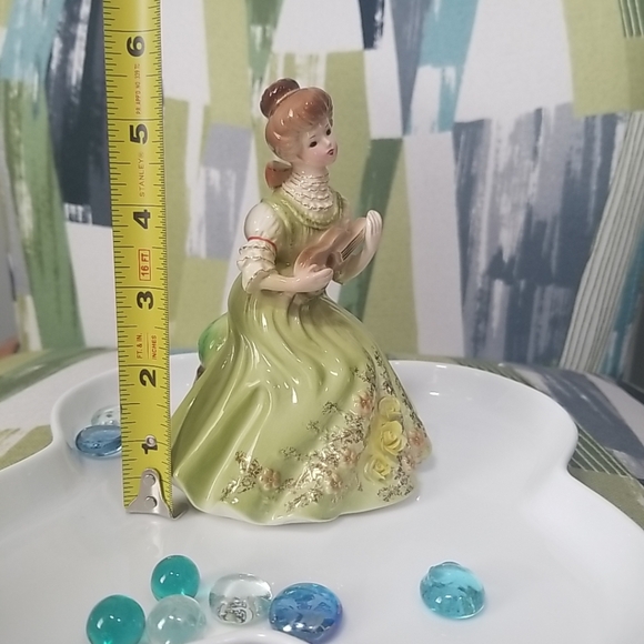JOSEF ORIGINALS Vintage Figurine Adeline from Gibson Girls Series - Picture 3 of 14